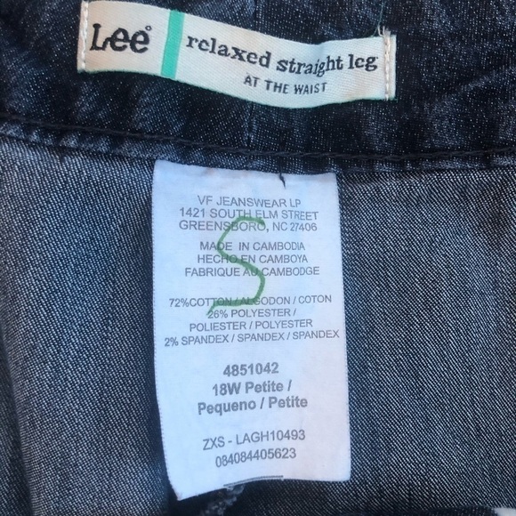 Vintage Lee Relaxed crop jeans plus size 18 petite - Picture 7 of 10